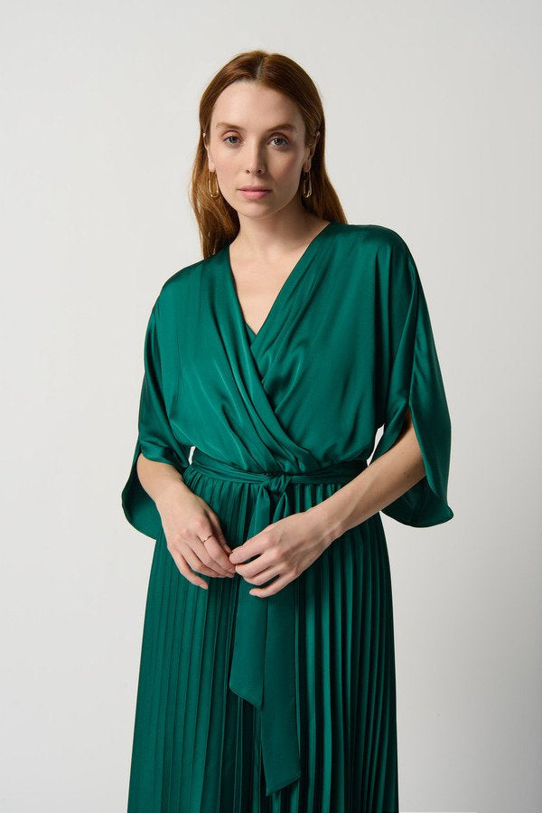 Style 234265 Front Detail.
