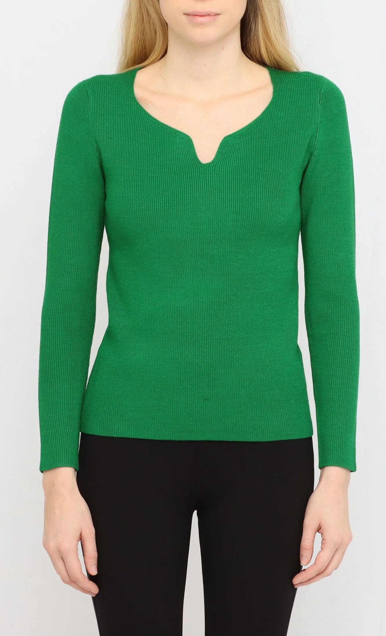 Sweetheart neckline Sweater Front.