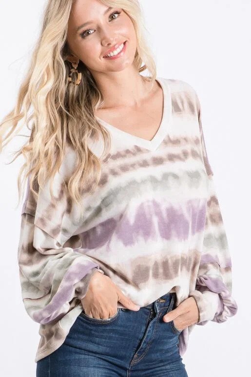 Hailey & Co Layered Sleeve Tie Dye Top Close-up.