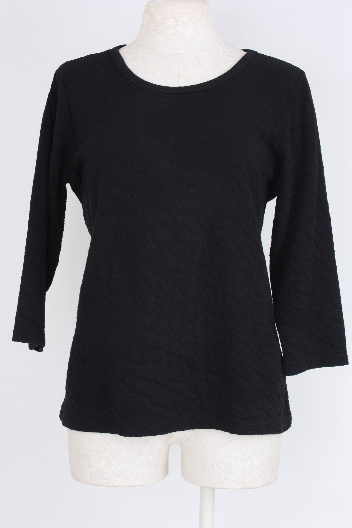Quilted 3/4 sleeve top in black, Village Vogue